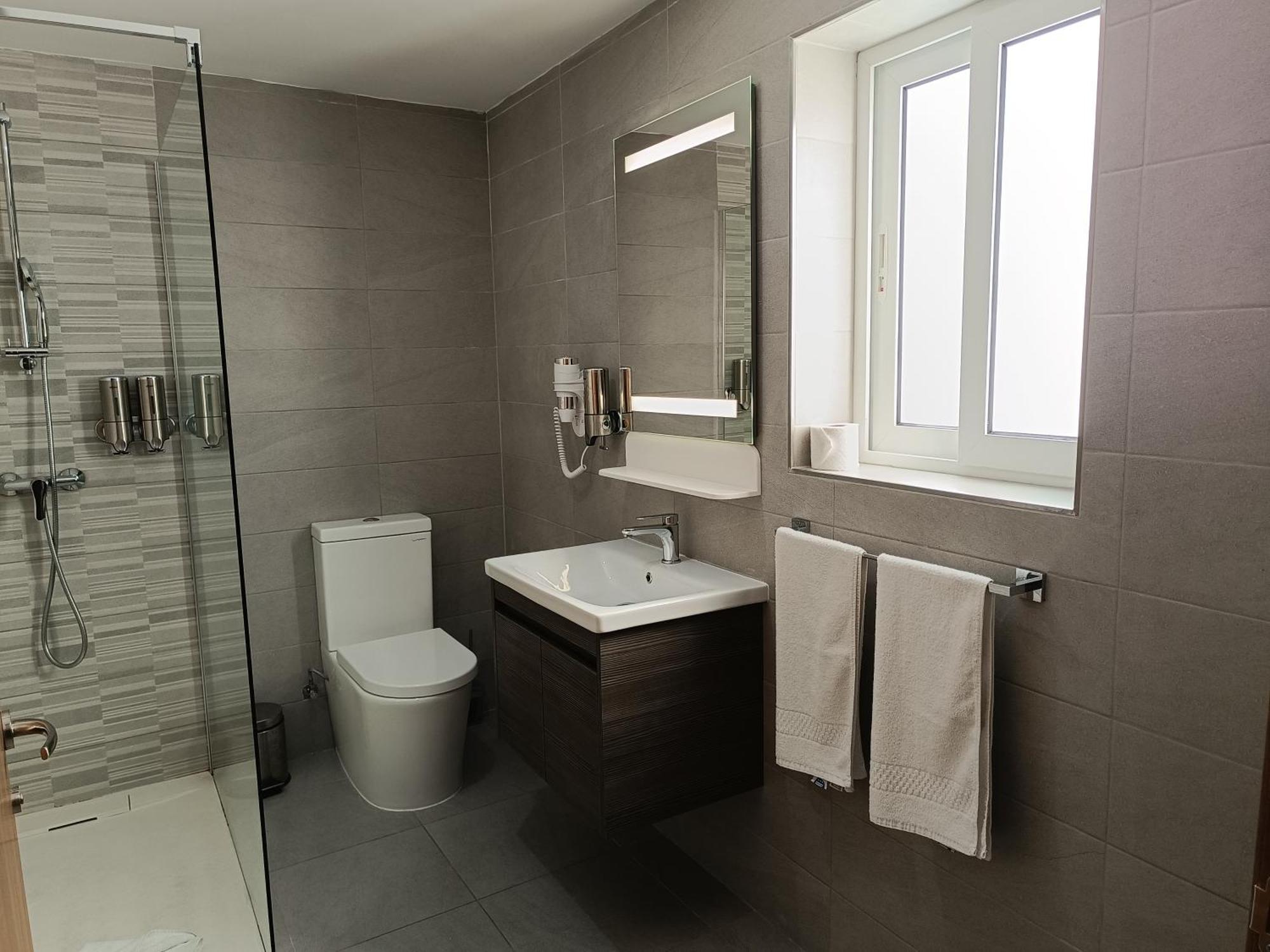 Tj Boutique Hotel Marsaskala Bagian luar foto