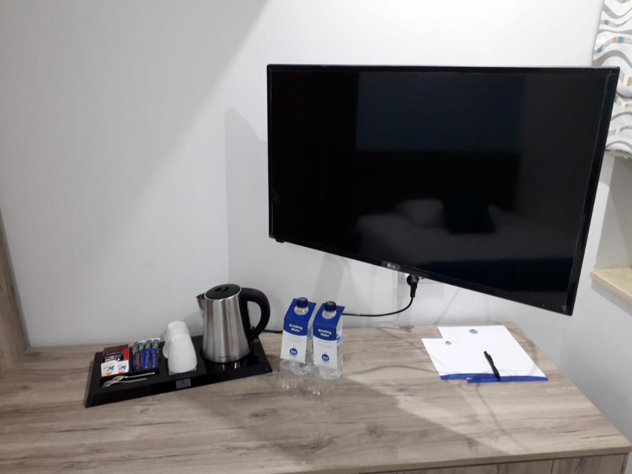 Tj Boutique Hotel Marsaskala Bagian luar foto