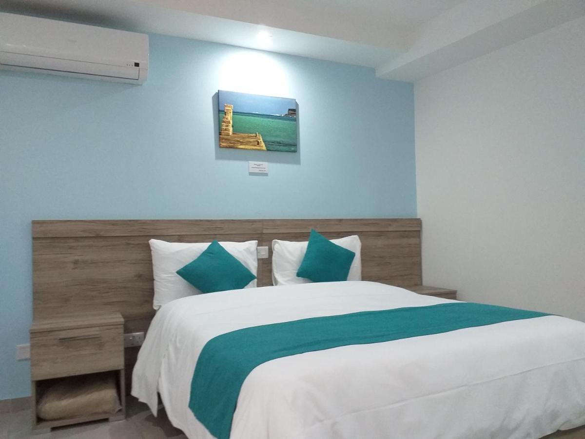 Tj Boutique Hotel Marsaskala Bagian luar foto